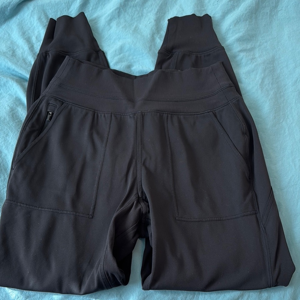 Athleta Venice Joggers Small Tall high rise